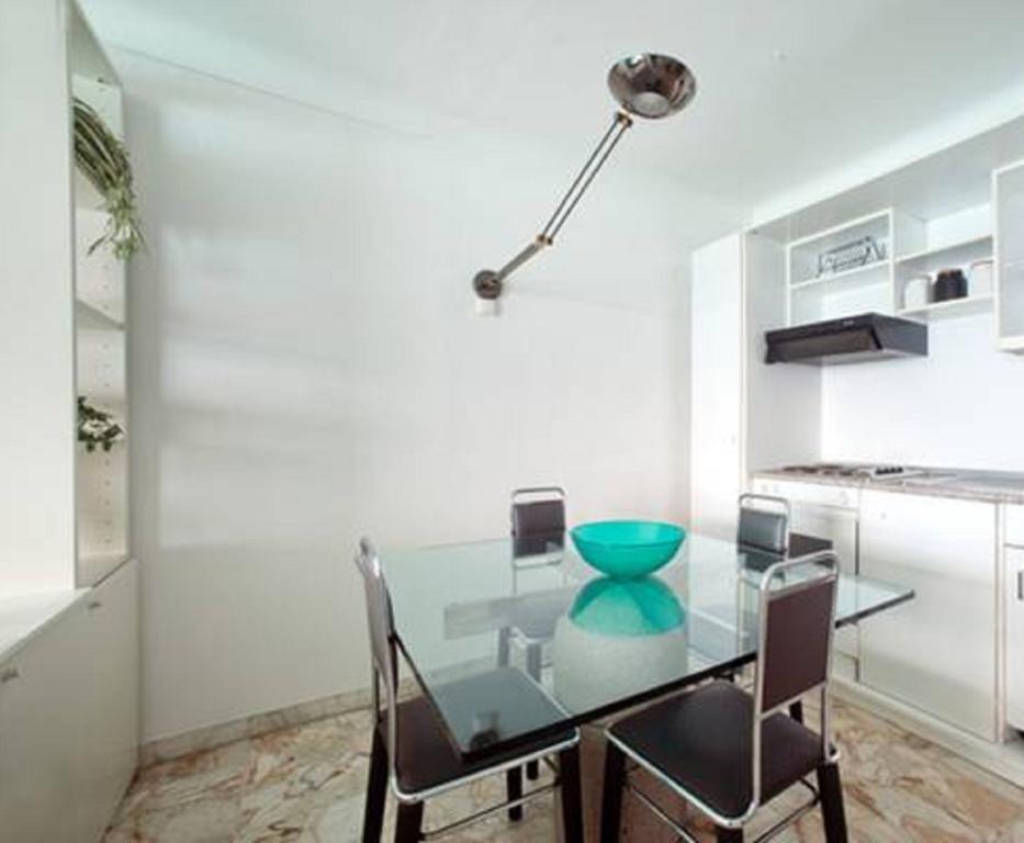 Apartamento Flat Rossi Menton Habitación foto